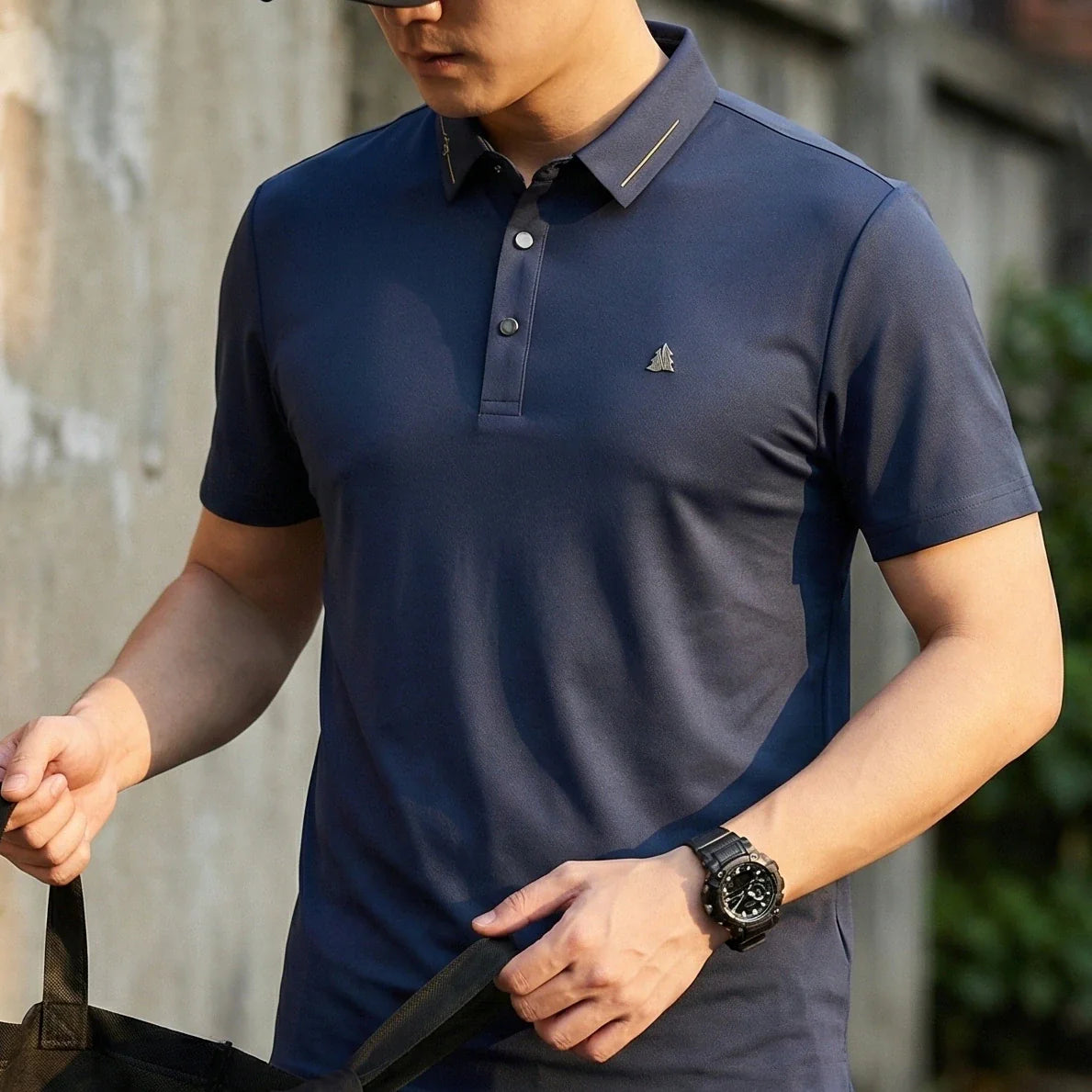 [Leve 5, Pague Só 3] Camisa Polo Vantum Masculina em Poliéster Performance e Elastano com Emblema Metálico de Pinheiro + BRINDES