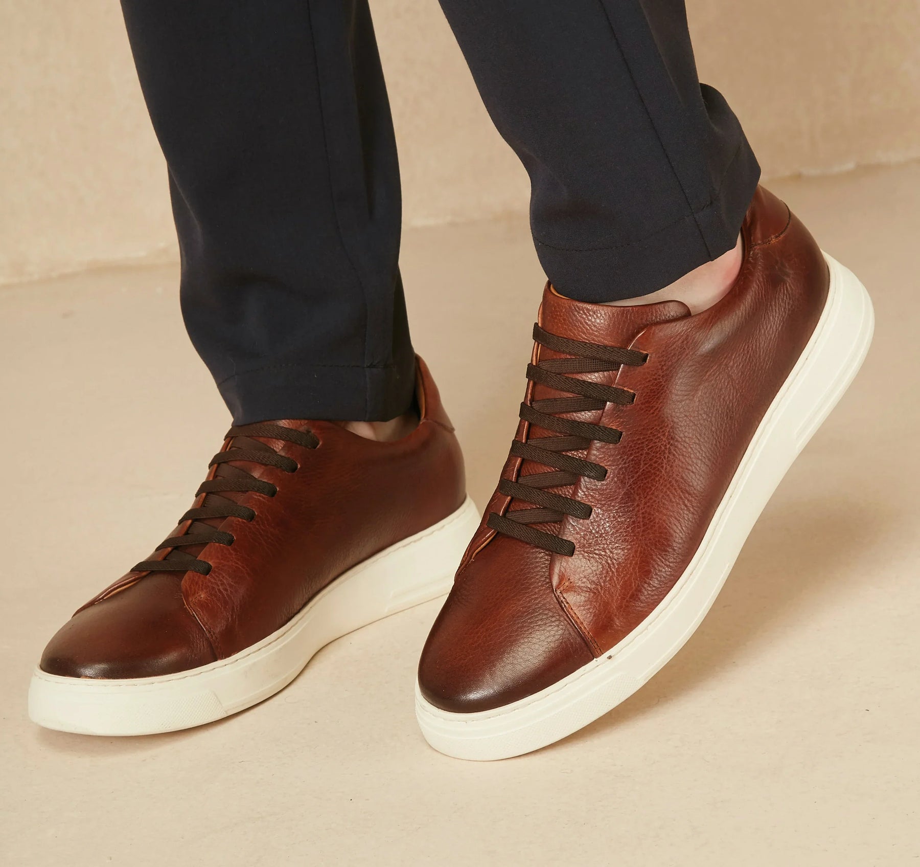 Tênis Slip-on em Couro Marrom - Nathan